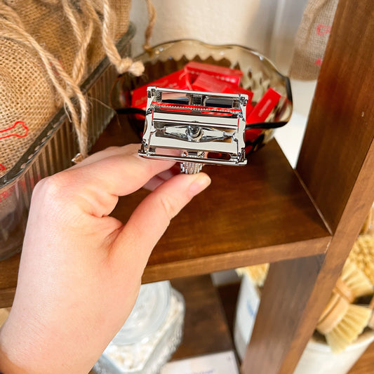 Butterfly Safety Razor